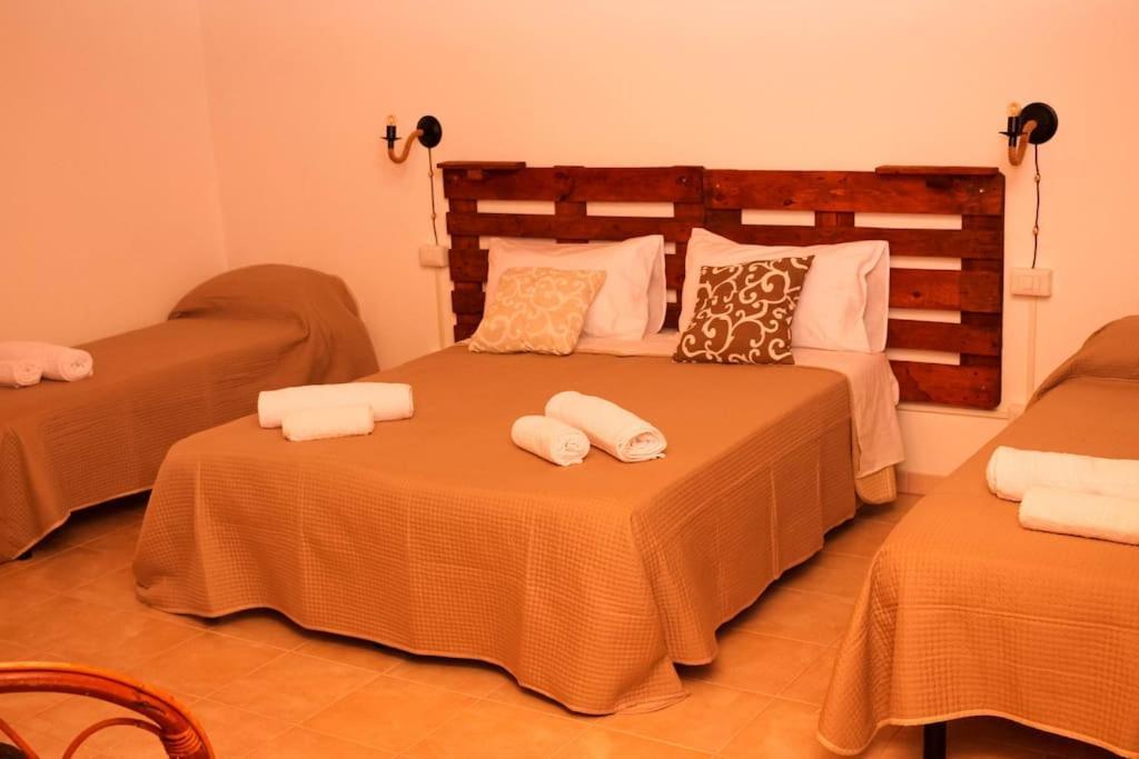 A Rizzilla Guest House Nicotera Exterior photo