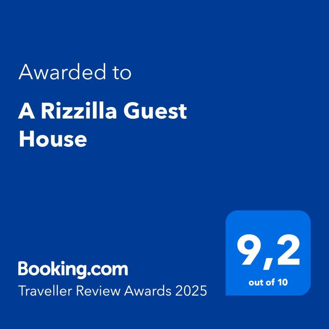 A Rizzilla Guest House Nicotera Exterior photo